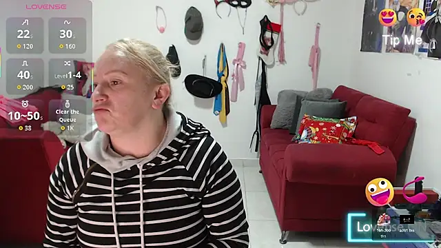 Snapshot of emperabigbootybigass chatting on December 2025 12:40:01 PM emperabigbootybigass online show from December 2025 12:40:01 PM