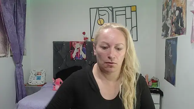 Snapshot of emperabigbootybigass chatting on June 2026 12:46:01 PM emperabigbootybigass online show from June 2026 12:46:01 PM
