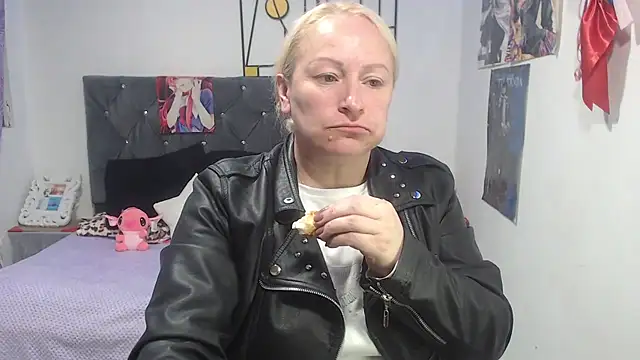 Snapshot of emperabigbootybigass chatting on July 2026 12:20:02 PM emperabigbootybigass online show from July 2026 12:20:02 PM