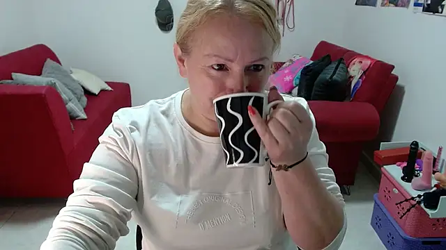 Snapshot of emperabigbootybigass chatting on January 2026 12:20:01 PM emperabigbootybigass online show from January 2026 12:20:01 PM