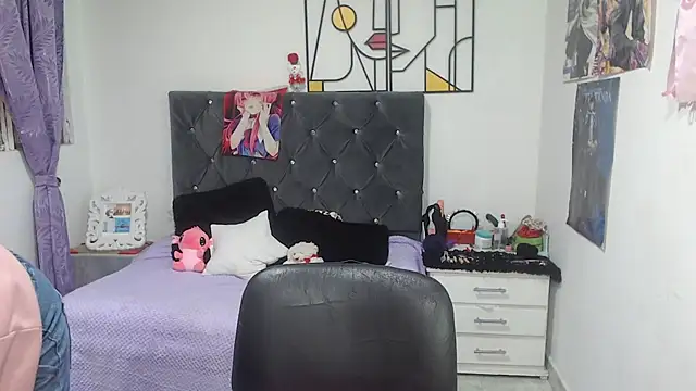 Snapshot of emperabigbootybigass chatting on June 2026 12:17:02 PM emperabigbootybigass online show from June 2026 12:17:02 PM