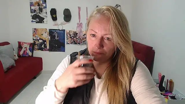 Snapshot of emperabigbootybigass chatting on September 2025 12:12:02 PM emperabigbootybigass online show from September 2025 12:12:02 PM