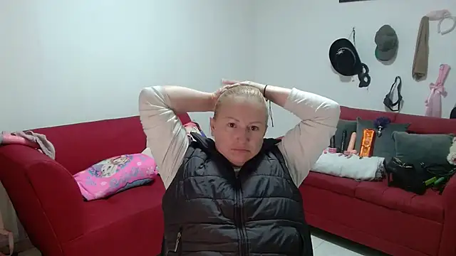 Snapshot of emperabigbootybigass chatting on February 2026 12:27:01 PM emperabigbootybigass online show from February 2026 12:27:01 PM