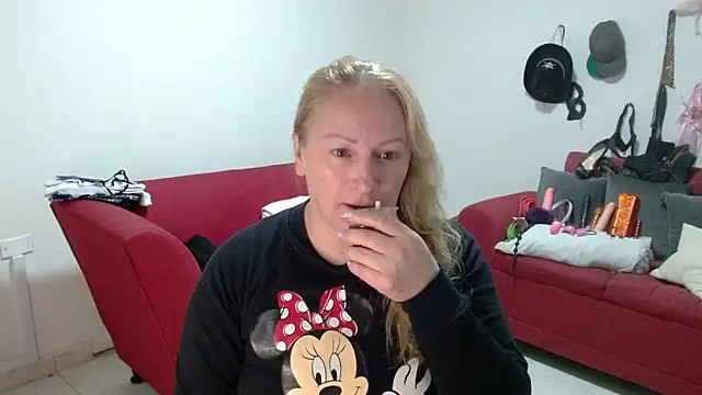 Snapshot of emperabigbootybigass chatting on February 2026 12:28:02 PM emperabigbootybigass online show from February 2026 12:28:02 PM