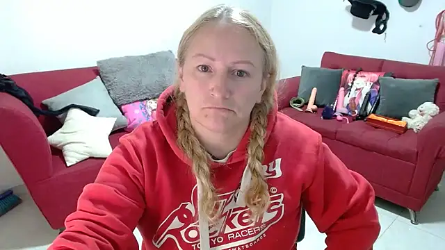 Snapshot of emperabigbootybigass chatting on February 2026 12:43:02 PM emperabigbootybigass online show from February 2026 12:43:02 PM