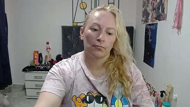 Snapshot of emperabigbootybigass chatting on May 2026 06:05:01 PM emperabigbootybigass online show from May 2026 06:05:01 PM