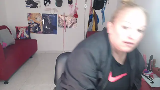 Snapshot of emperabigbootybigass chatting on October 2025 12:13:01 PM emperabigbootybigass online show from October 2025 12:13:01 PM