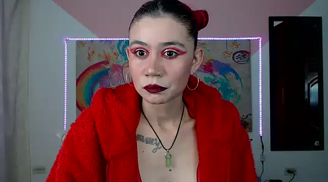 Snapshot of Misskinkydirty97 chatting on December 2024 09:11:01 PM Misskinkydirty97 online show from December 2024 09:11:01 PM