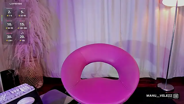 Manu Velez online show from April 2026 08:43:01 AM