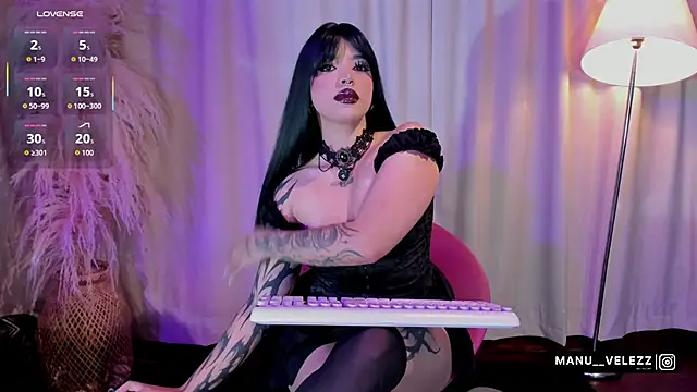 Manu Velez online show from April 2026 05:46:01 AM