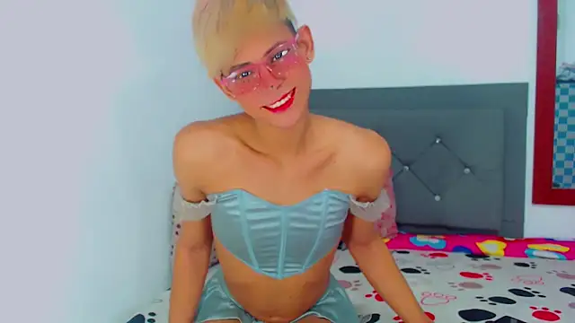 Snapshot of aidaathh chatting on March 2025 03:39:02 PM aidaathh online show from March 2025 03:39:02 PM