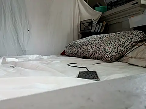 DevinToore online show from October 2025 04:06:02 PM