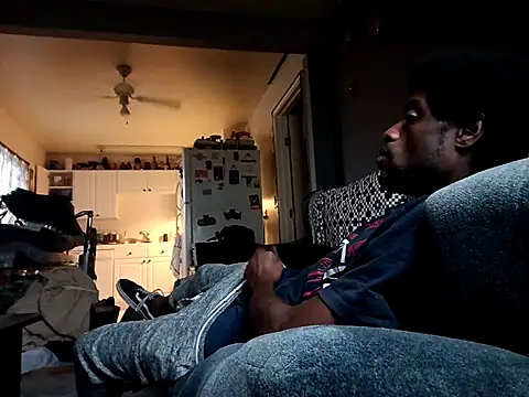 Snapshot of DevinToore chatting on November 2025 03:15:02 PM DevinToore online show from November 2025 03:15:02 PM