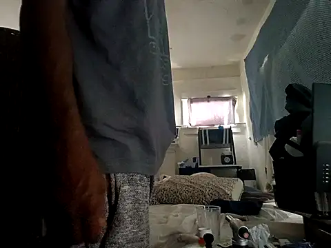 Snapshot of DevinToore chatting on November 2025 07:30:02 PM DevinToore online show from November 2025 07:30:02 PM