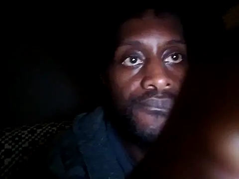 Snapshot of DevinToore chatting on November 2025 05:23:02 AM DevinToore online show from November 2025 05:23:02 AM