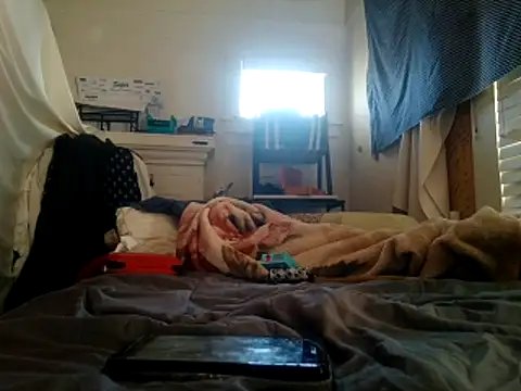 Snapshot of DevinToore chatting on November 2025 11:16:01 PM DevinToore online show from November 2025 11:16:01 PM