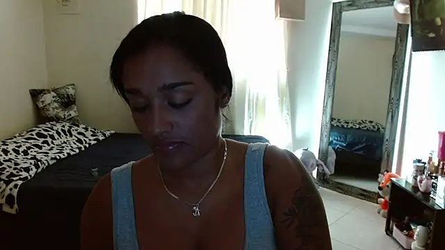Snapshot of KatalinnaBrown chatting on October 2025 03:36:01 PM KatalinnaBrown online show from October 2025 03:36:01 PM