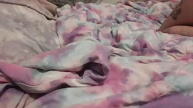 Snapshot of bebbedoll69 chatting on March 2026 10:17:01 PM bebbedoll69 online show from March 2026 10:17:01 PM