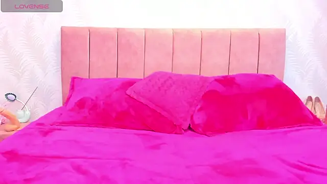 Emily Clark1 online show from March 2025 04:07:02 AM