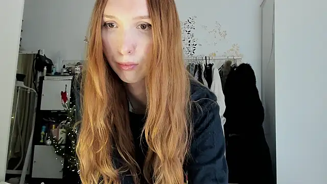 LisaIcon online show from January 2026 09:42:02 PM