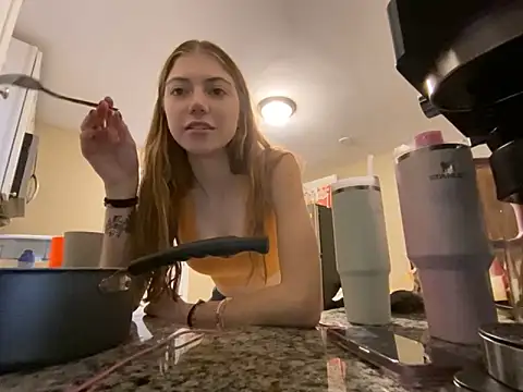 emilycoco online show from January 2025 10:13:02 PM