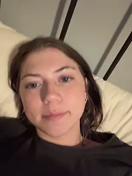 emilycoco online show from April 2026 07:48:02 AM