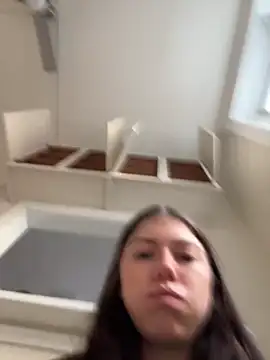 emilycoco online show from February 2026 09:56:01 PM