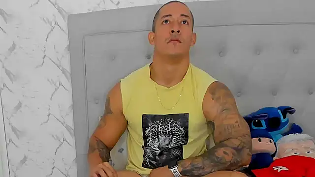 luigiferrara online show from November 2025 02:51:01 PM