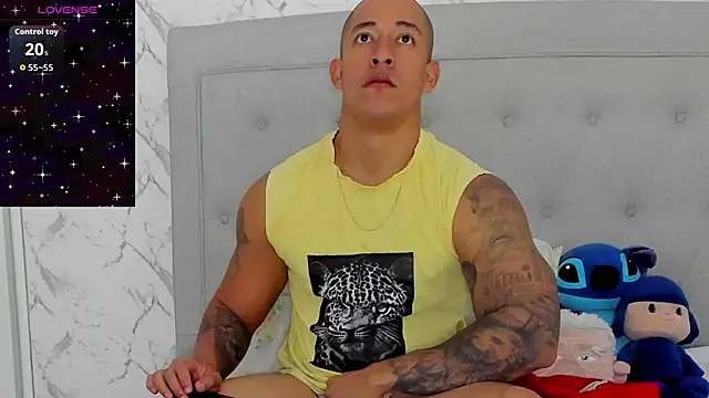 luigiferrara online show from February 2026 09:21:01 PM