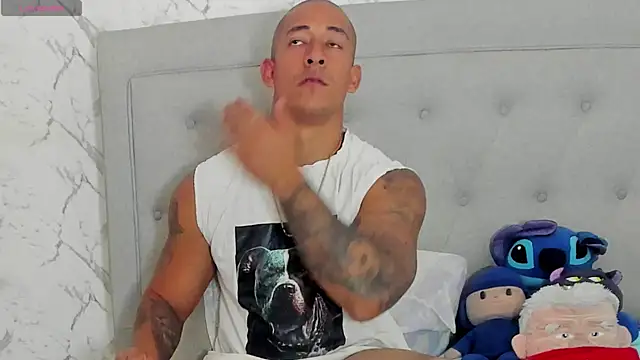 luigiferrara online show from June 2026 09:05:02 PM