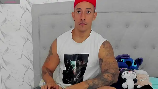 luigiferrara online show from April 2026 02:46:02 PM