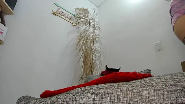 Snapshot of Sophia_dirty31 chatting on November 2025 10:25:01 PM Sophia dirty31 online show from November 2025 10:25:01 PM