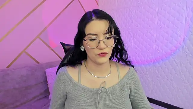 Snapshot of Violetaa_diazz chatting on January 2026 09:10:01 PM Violetaa diazz online show from January 2026 09:10:01 PM