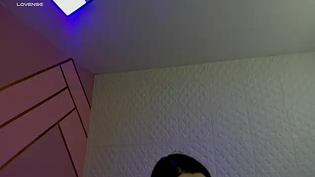 Snapshot of Violetaa_diazz chatting on October 2025 09:14:02 PM Violetaa diazz online show from October 2025 09:14:02 PM