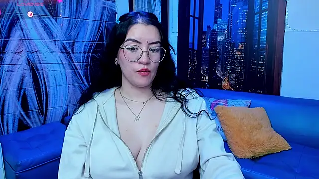 Violetaa diazz online show from February 2025 09:18:02 AM