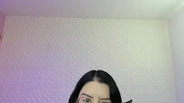 Violetaa diazz online show from September 2025 09:07:01 PM