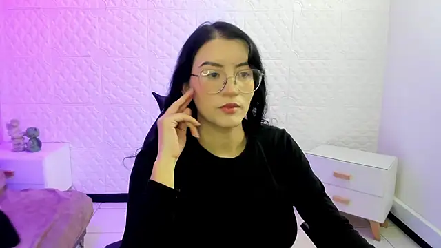 Violetaa diazz online show from March 2026 09:15:01 PM