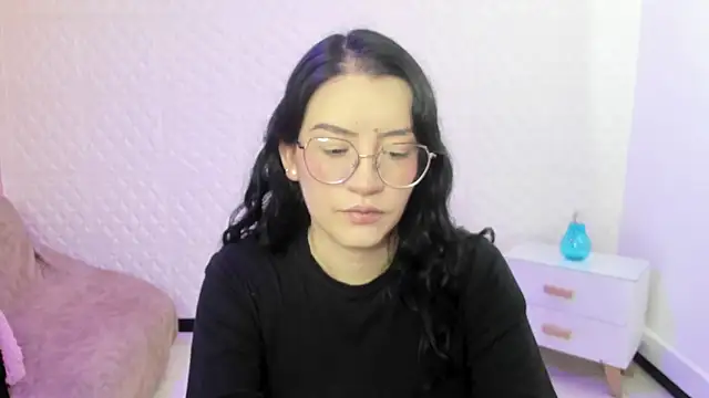 Violetaa diazz online show from September 2025 09:10:01 PM
