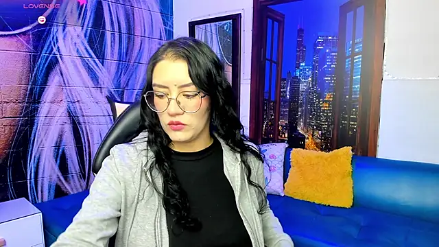 Snapshot of Violetaa_diazz chatting on March 2025 08:20:02 PM Violetaa diazz online show from March 2025 08:20:02 PM