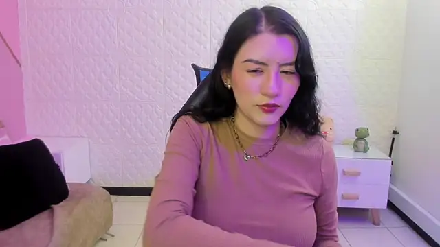 Violetaa diazz online show from May 2026 09:18:02 PM