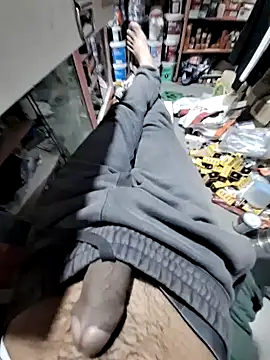 dickerdaddy25 online show from December 2024 03:45:02 PM