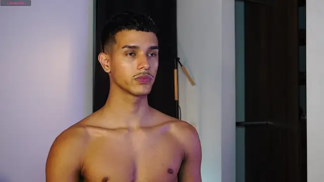 Busterspinter online show from April 2026 12:39:01 AM