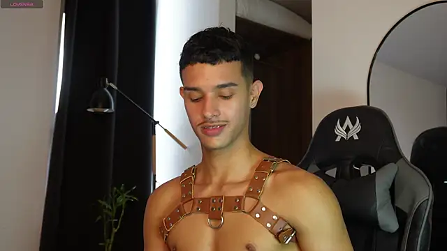 Busterspinter online show from April 2026 07:50:01 PM