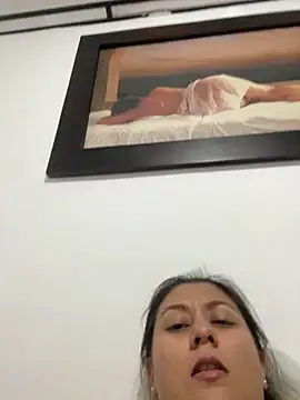 ANYLU19 online show from September 2025 03:05:01 AM