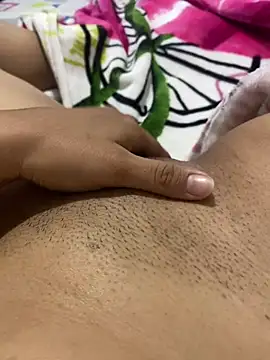 ANYLU19 online show from December 2024 03:56:02 PM