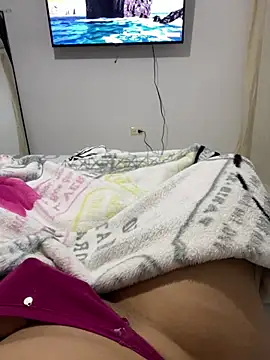 ANYLU19 online show from October 2025 03:17:01 AM