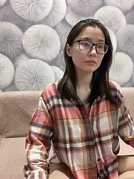 Snapshot of Milka23 chatting on March 2025 06:56:01 PM Milka23 online show from March 2025 06:56:01 PM