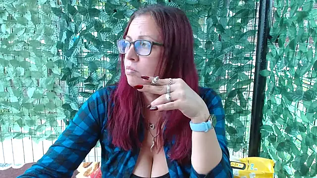 Snapshot of LadyHellene chatting on July 2026 01:21:02 PM LadyHellene online show from July 2026 01:21:02 PM