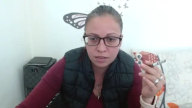 LadyHellene online show from April 2026 12:34:01 PM