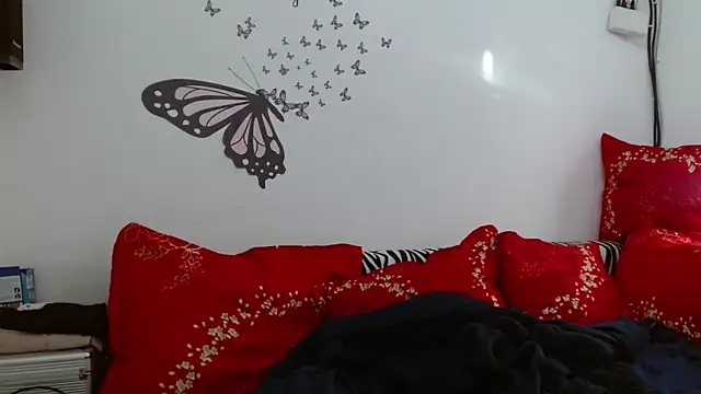 LadyHellene online show from September 2025 06:18:02 AM